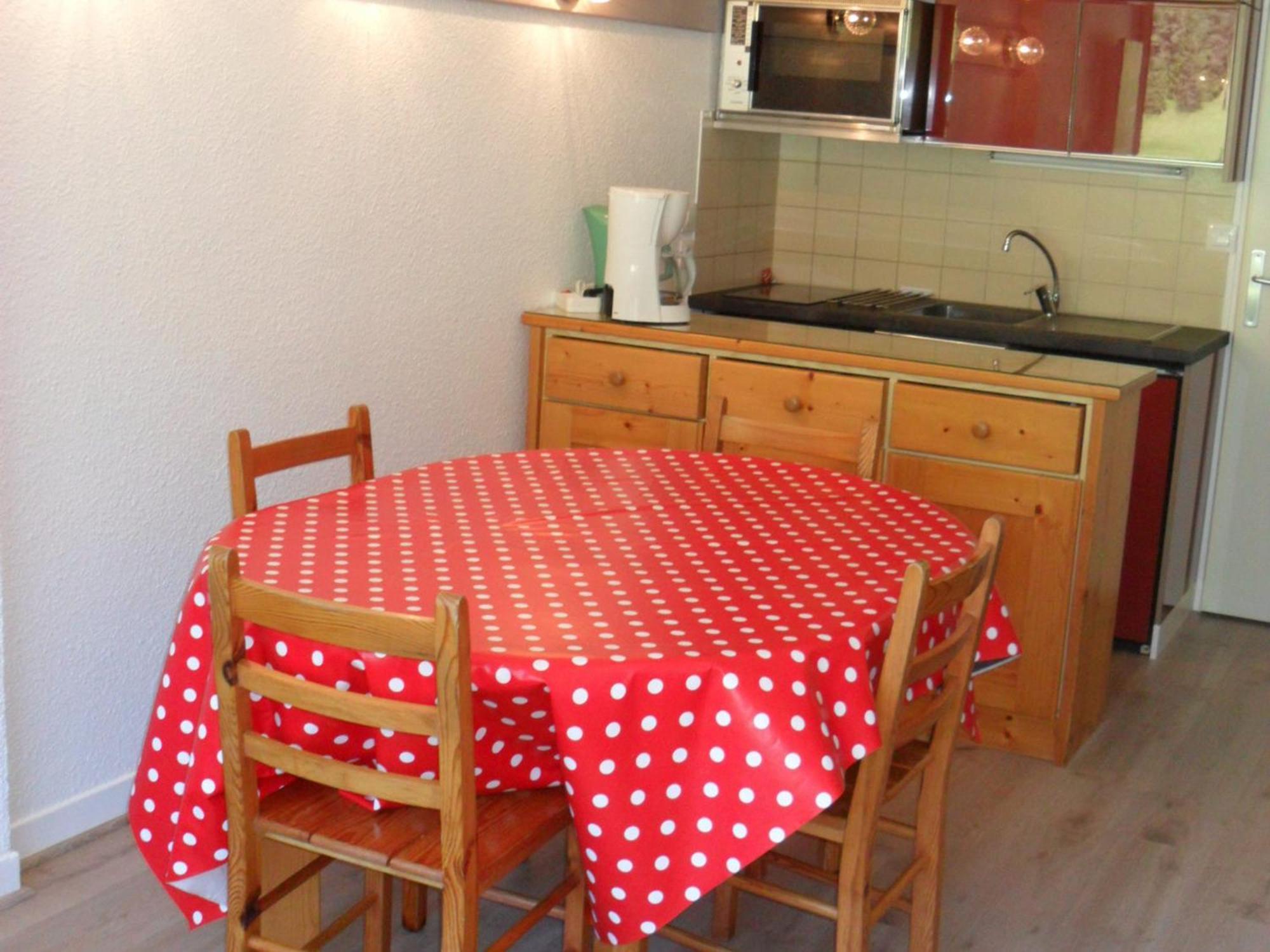 Studio Cabine Avec Balcon Proche Centre Et Pistes, Parking Et Navette Gratuite - Fr-1-515-98 Villard-de-Lans Exterior photo
